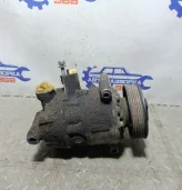 Компрессор кондиционера Volkswagen Caddy 2013 5K0820803 MAXI CBZB 1.2 (5K0820803, 5K0820803J)