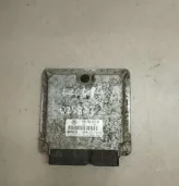 Блок управления двигателем Volkswagen Golf 1999 1900 Дизель (038906019AM, 0281010091)