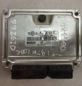 Блок управления двигателем Volkswagen Passat 2004 1900 Дизель (0281011204, 038906019KC, 1039S02040, EDC15P+)