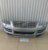 Бампер передний Volkswagen Touareg 1 2006 7L6807217AG AXQ (7L6807217AG, 7L6853663F, 7L6853664F, 7L6853678B9B9, 7L6853678B, 7L6853665A, 7L6853666A, 7L6807243)