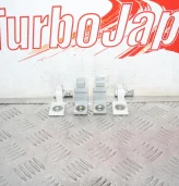 Петли левой двери комплект Volkswagen Scirocco 3 (7N0831401)
