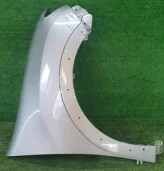 Крыло правое для Рено Логан