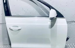 Двери для Audi Q3 на фотографиях