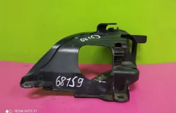 Кронштейн правой фары нижний для Audi Q7 2010 года на фотографиях