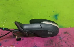 Корпус зеркала левый для Volkswagen Passat на фотографиях