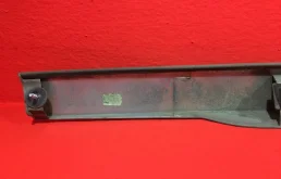 Накладка двери багажника для Opel Zafira на фотографиях