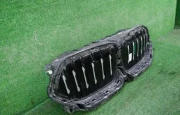 Воздухозаборник для Toyota Corolla 1998 года на фотографиях