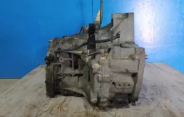 АКПП для Nissan X-Trail 2000 года на фотографиях