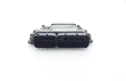 Блок управления двигателем для Audi Q7 2009 года на фотографиях