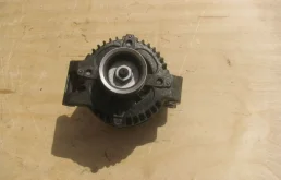 Генератор для Honda CR-V 2012 года на фотографиях