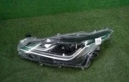 Фары для Toyota Corolla 2023 года на фотографиях