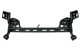 Задняя балка для Nissan Tiida на фотографиях