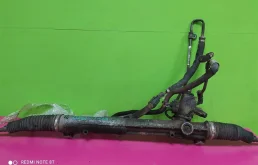 Рулевая рейка для Audi Q5 2008 года на фотографиях