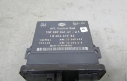 Блок розжига ксенона для Opel Insignia 2013 года на фотографиях