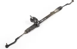 Рулевая рейка для Nissan X-Trail на фотографиях