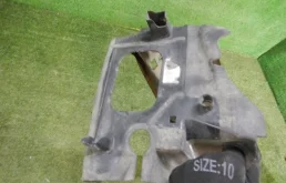 Воздуховод радиатора левый верхний для BMW 3er на фотографиях