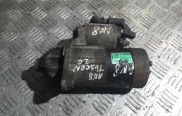 Стартер для Hyundai Matrix 2006 года на фотографиях