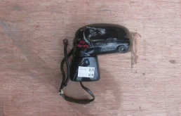 Зеркало боковое левое для Nissan Tiida 2012 года на фотографиях