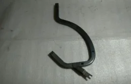 Петля багажника левая для Toyota Corolla 2008 года на фотографиях