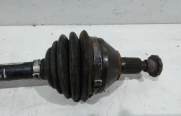 Привод передний левый для Volkswagen Polo 2012 года на фотографиях