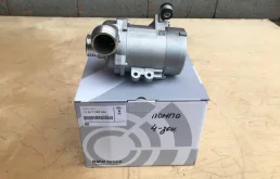 Насос охлаждающей жидкости ДВС(Помпа) для BMW 3er 2006 года на фотографиях