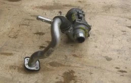 Насос охлаждающей жидкости ДВС(Помпа) для BMW X3 на фотографиях