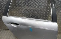 Дверь задняя правая с форточкой (821004545R) для Renault Symbol LU 2008-2012