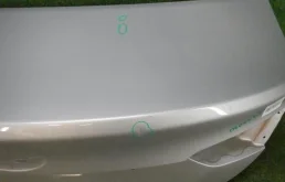 Дверь багажника для Hyundai Solaris 2021 года на фотографиях