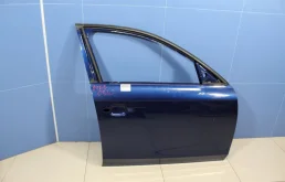 Дверь передняя правая для Audi A4 2013 года на фотографиях