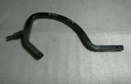 Петля багажника левая для Toyota Corolla 2008 года на фотографиях