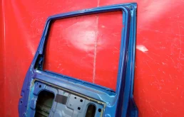 Дверь задняя левая для Nissan Note на фотографиях