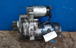 Стартер для Nissan Pathfinder 2008 года на фотографиях