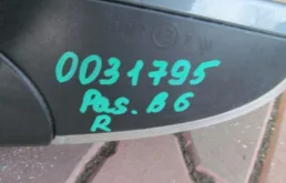 Зеркало боковое левое для Volkswagen Passat 2009 года на фотографиях