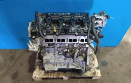 Двигатель без навесного для Mazda CX 5 2022 года на фотографиях