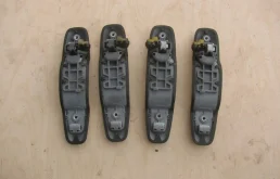 Ручка двери передняя левая внешняя для Suzuki Grand Vitara на фотографиях