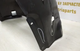 Подкрылок передний левый для Skoda Rapid на фотографиях