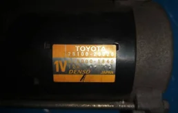 Стартер для Toyota RAV4 2012 года на фотографиях