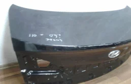 Крышка багажника для Hyundai i40 2016 года на фотографиях