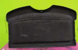 Полка багажника для Skoda Rapid 2015 года на фотографиях