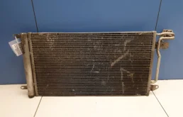 Радиатор кондиционера для Skoda Rapid 2024 года на фотографиях