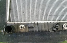 Радиатор охлаждения ДВС для Mercedes-Benz GL class 2015 года на фотографиях