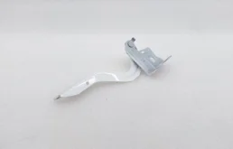 Петля капота левая для Toyota Corolla 2023 года на фотографиях