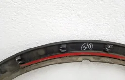 Расширитель арок передний правый для Audi Q3 2015 года на фотографиях