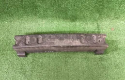 Абсорбер переднего бампера для Skoda Rapid 2020 года на фотографиях