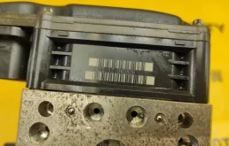 Блок ABS для Mercedes-Benz E class на фотографиях