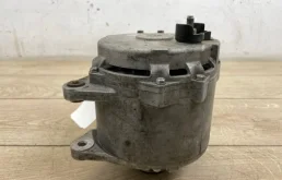 Генератор для Audi Q7 на фотографиях