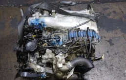 Двигатель без навесного для Mitsubishi Pajero 2017 года на фотографиях