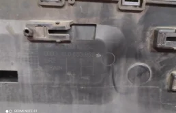 Молдинг передней левой двери для Audi Q7 на фотографиях