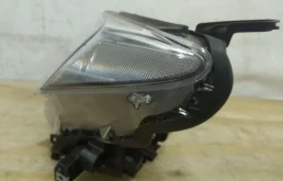 Фара ксенон левая для Toyota RAV4 2021 года на фотографиях