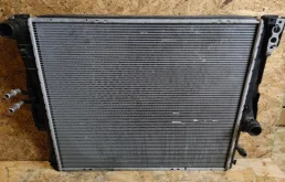 Радиатор охлаждения ДВС (17113414986) для BMW X3 Е83 2003-2010